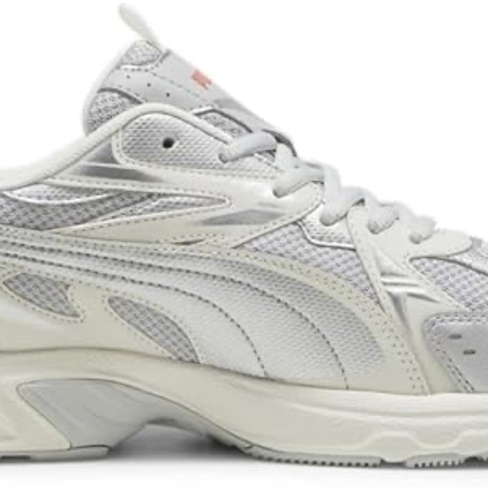 Puma Silver and White Athletic Shoes with Chunky Design and Cushioned Sole - Picture 2 of 7